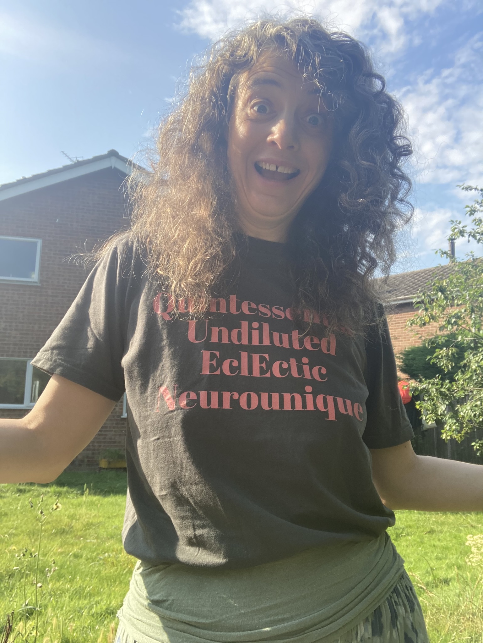 T-Shirts: Unisex Queen Darling, Today, Tomorrow, Everyday, Your Reminder Coral Text